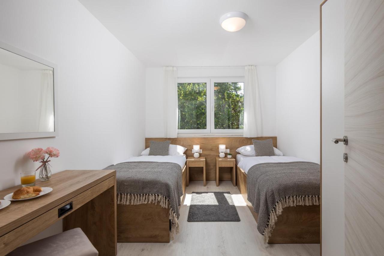 Holiday Homes Ostro Кралєвиця Екстер'єр фото