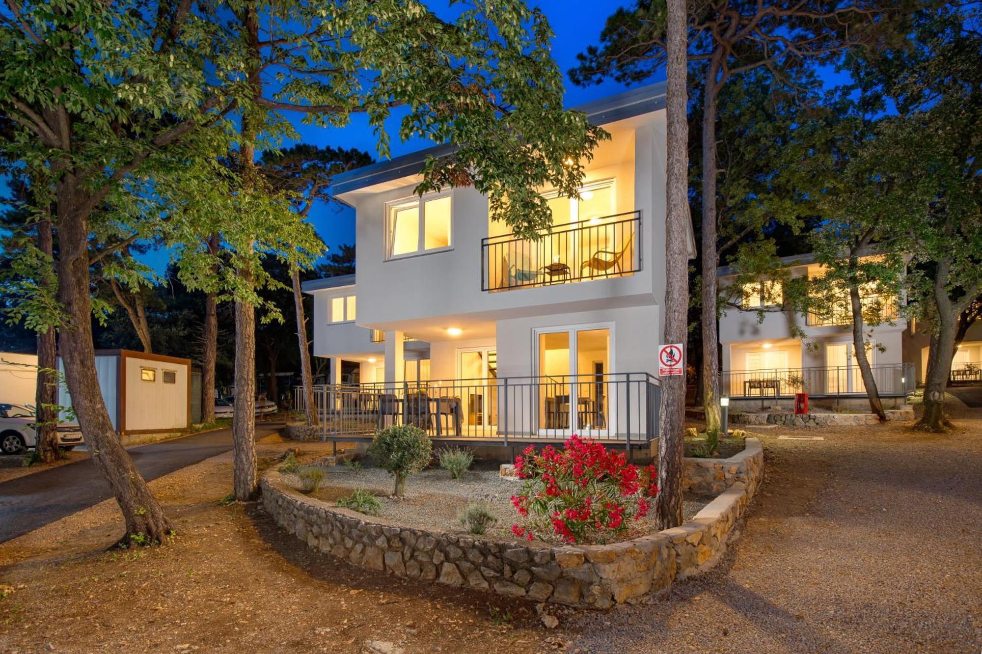 Holiday Homes Ostro Кралєвиця Екстер'єр фото